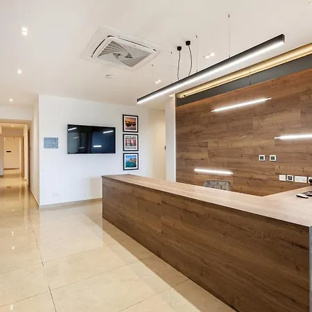 Apartment At 9020 By 360 Estates *