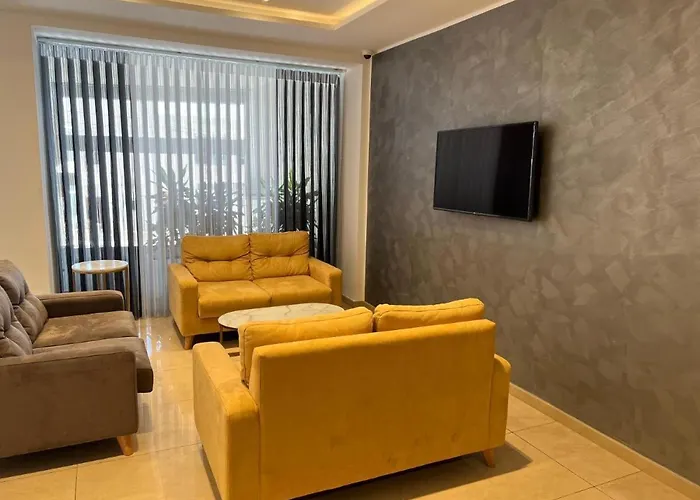 Hotel At 9020 Boutique 3*