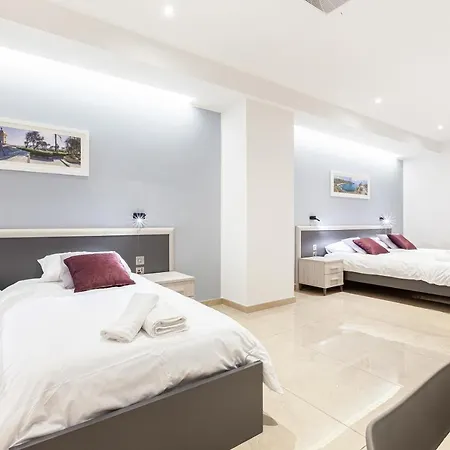 At 9020 Boutique St. Paul's Bay