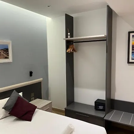 Hotel At 9020 Boutique 3*