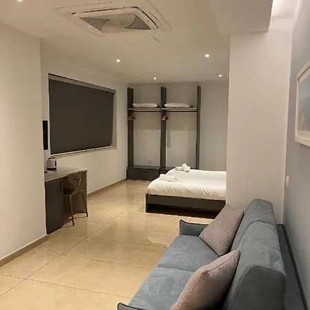 At 9020 Boutique St. Paul's Bay