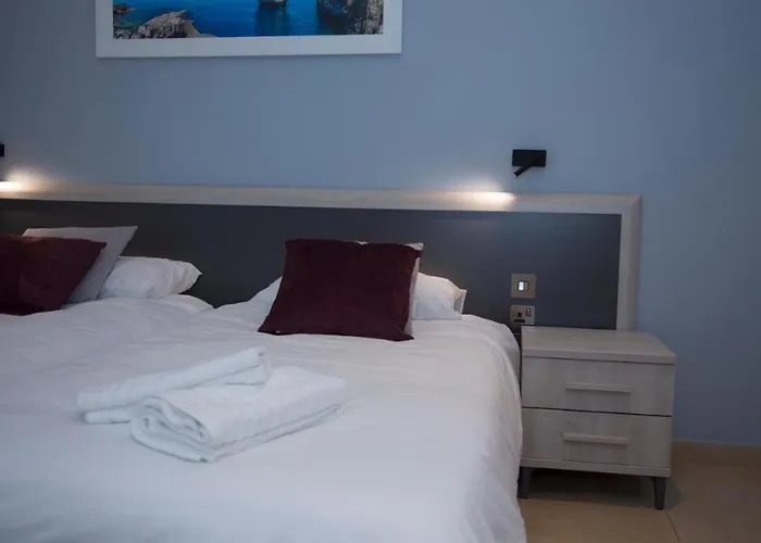 At 9020 Boutique 3* 圣保罗湾城