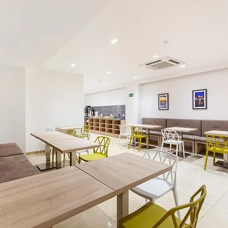 Otel At 9020 Boutique 3*