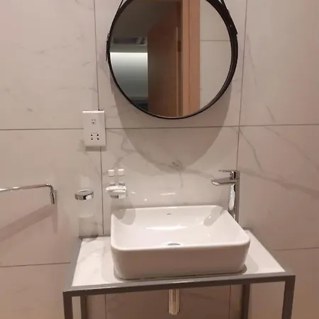 At 9020 Boutique 호텔 세인트폴스베이